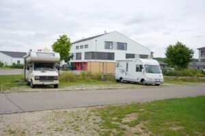 Wohnmobilstellplatz am Badeweiher Abenberg Wohnmobilstellplatz am Badeweiher Abenberg