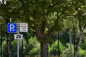 Wohnmobilstellplatz am Hallen und Freibad in Immenhausen