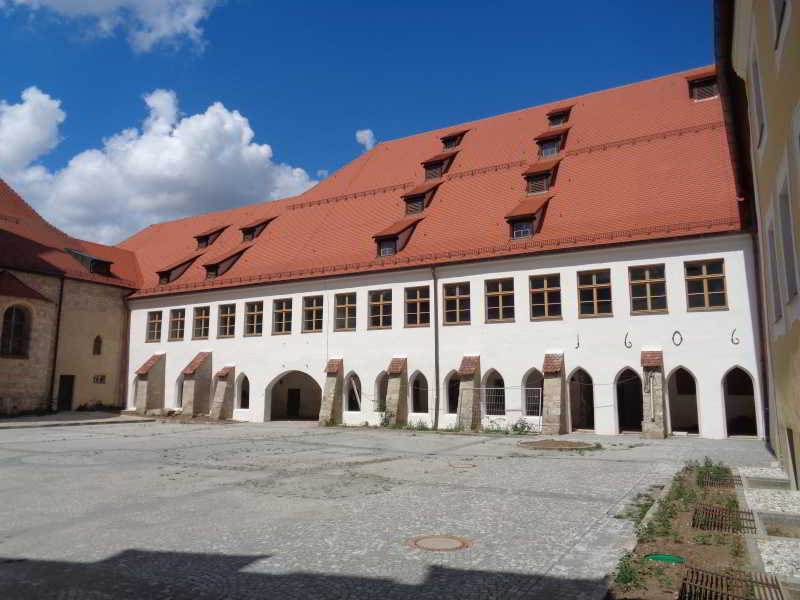 Wohnmobilstellplatz am alten Bahnhof Kastl