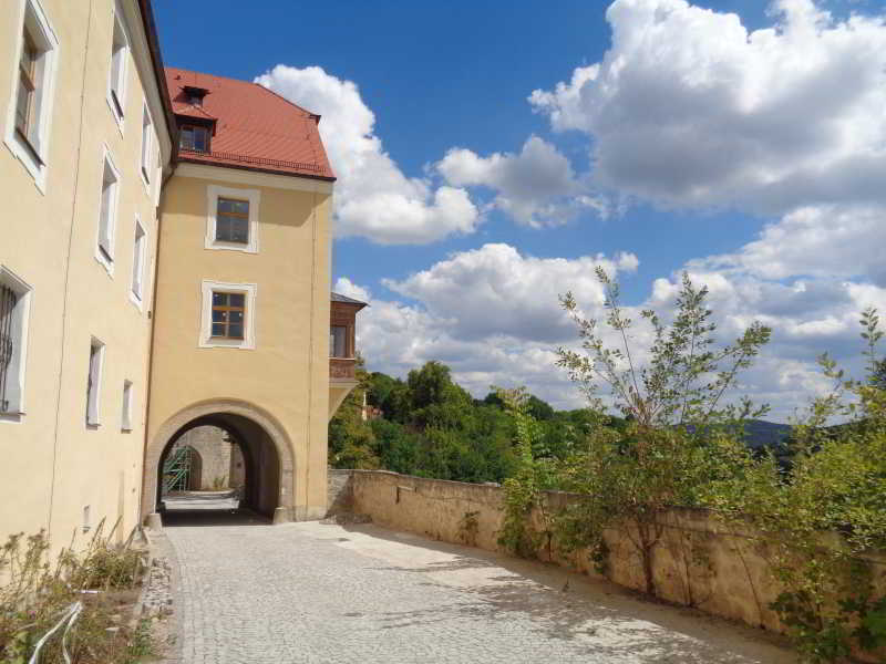 Wohnmobilstellplatz am alten Bahnhof Kastl