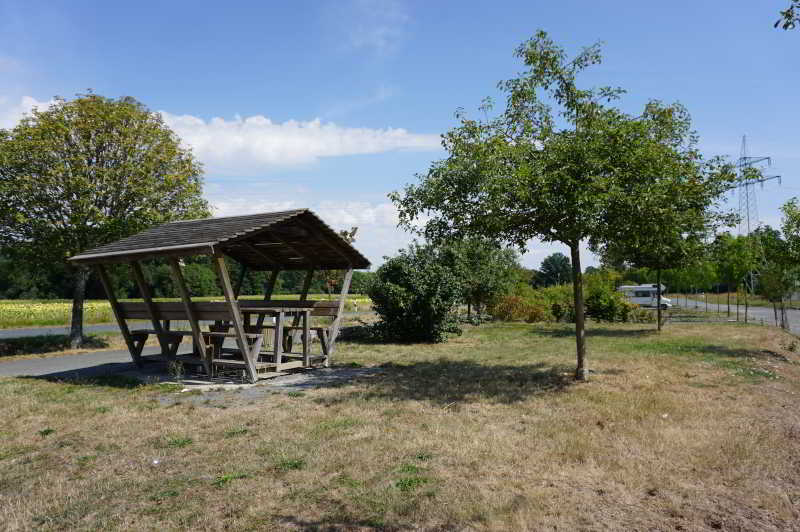 Wohnmobilstellplatz am Freibad Mainleus