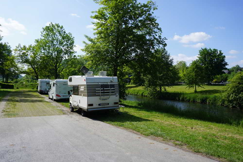 Wohnmobilstellplatz am Hallenbad Meschede