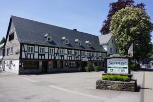 Wohnmobilstellplatz am Landgasthof Seemers Wohnmobilstellplatz am Landgasthof Seemers
