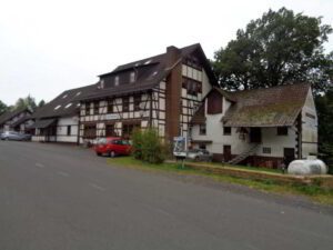 Wohnmobilstellplatz am Gasthaus zum Neubau Wohnmobilstellplatz am Gasthaus zum Neubau