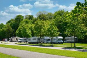 Wohnmobilstellplatz an der Stadiongaststätte Hülben