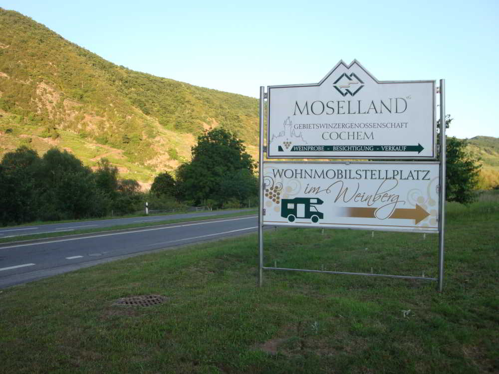 Wohnmobilstellplatz im Weinberg in Ernst