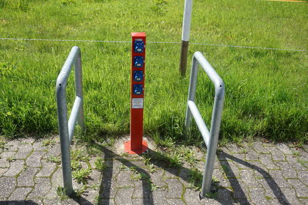 Wohnmobilstellplatz auf dem Schützenplatz in Esens