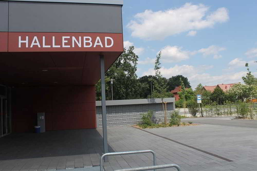 Wohnmobilstellplatz am Hallenbad in Delbrück