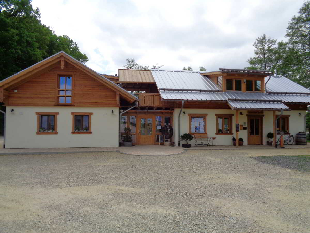 Reisemobilpark Urbachtal
