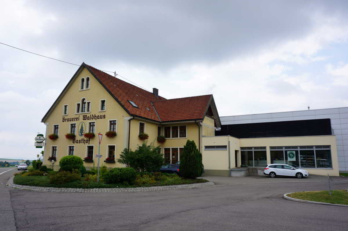 Wohnmobilstellplatz am Gasthof Waldhaus