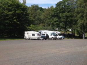 Wohnmobilstellplatz an der Weiherhalle in Blankenheim Wohnmobilstellplatz an der Weiherhalle in Blankenheim