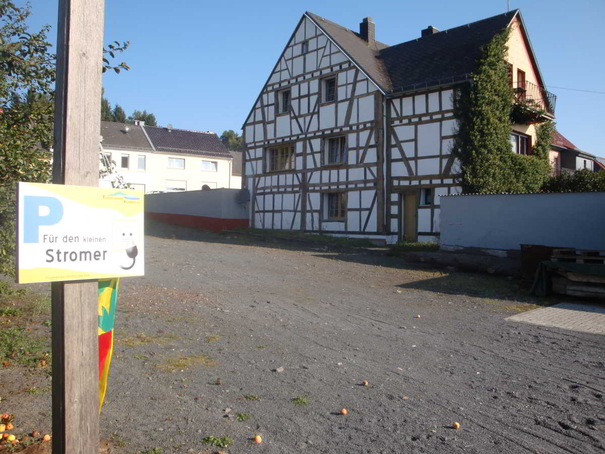 Wohnmobilstellplatz an der Wassermühle in Birgel Wohnmobilstellplatz an der Wassermühle