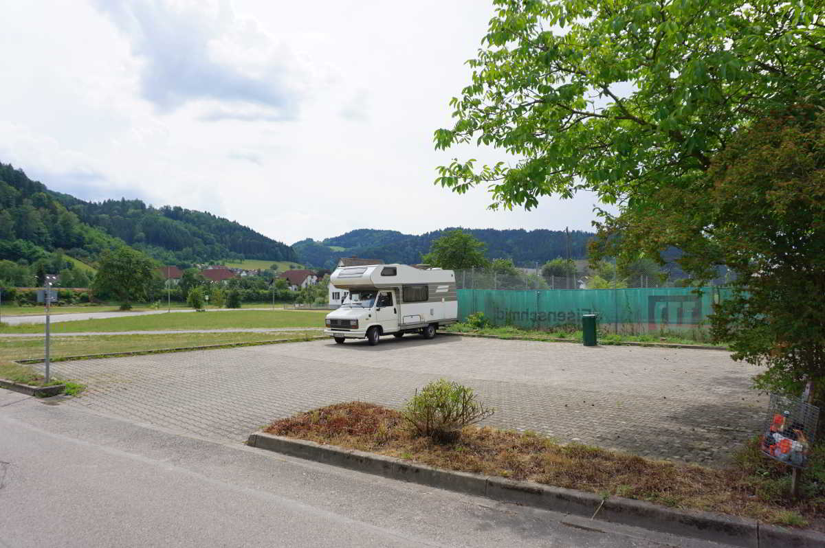 Wohnmobilstellplatz beim Badepark Hausach