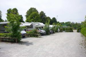 Wohnmobilstellplatz am Schleifweiher Wohnmobilstellplatz am Schleifweiher