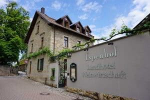 Wohnmobilstellplatz am Weingut Espenhof Wohnmobilstellplatz am Weingut Espenhof