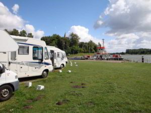 Wohnmobilstellplatz am Nord-Ostsee-Kanal Wohnmobilstellplatz am Nord-Ostsee-Kanal
