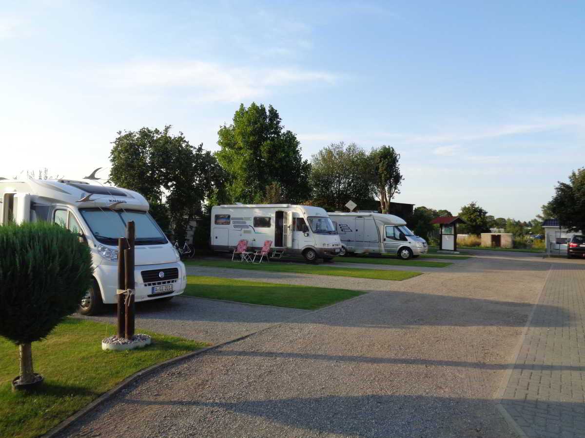 Wohnmobilstellplatz Caravan Service Wöller