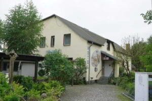 Wohnmobilstellplatz an der Röderschänke Wohnmobilstellplatz an der Röderschänke