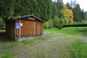 Wohnmobilstellplatz am Waldfreibad Auebad