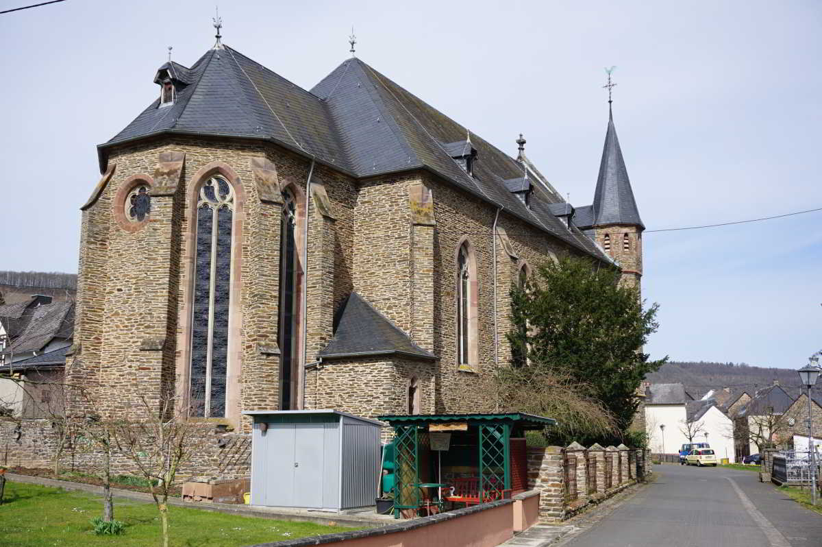 Wohnmobilstellplatz am Weingut Loosen
