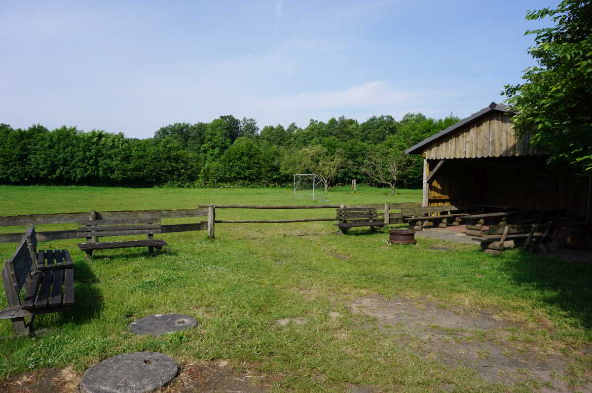 Wohnmobilstellplatz Ferienhof Dröge-Polle Wohnmobilstellplatz Ferienhof Dröge-Polle