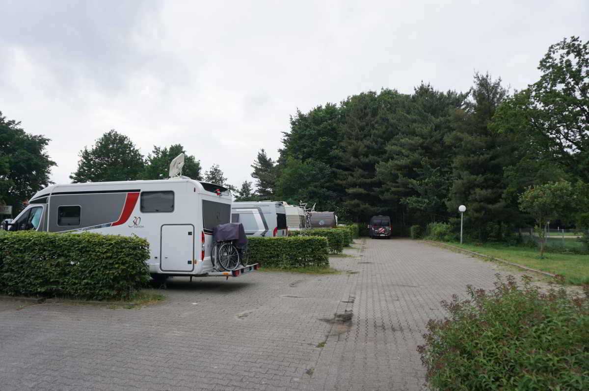 Wohnmobilstellplatz am Hallenbad Twist