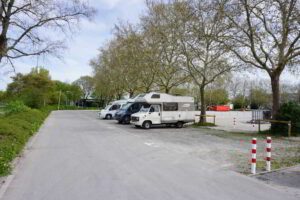 Wohnmobilstellplatz am Festplatz in Weingarten