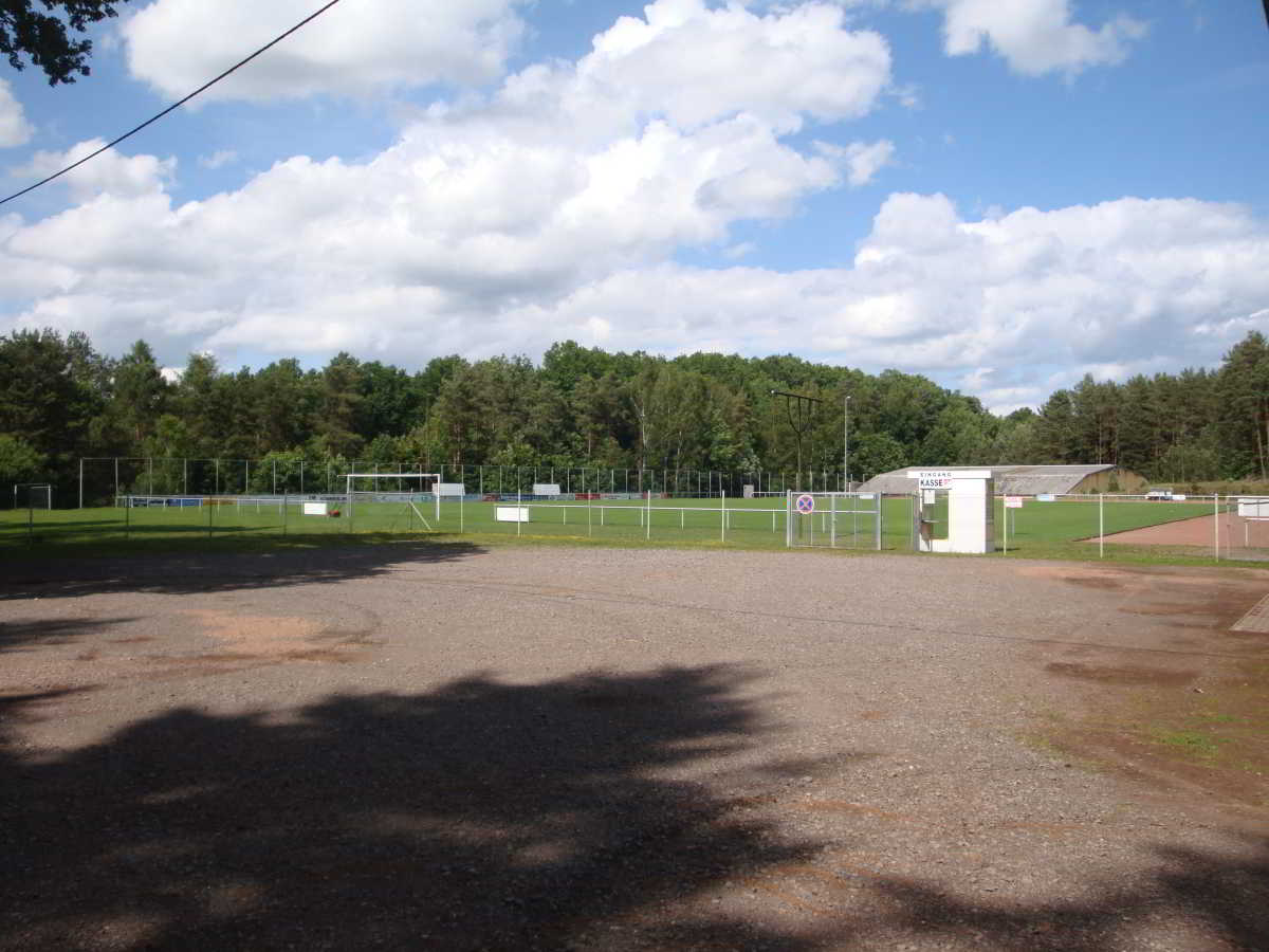 Wohnmobilstellplatz am Sportzentrum in Eppenbrunn