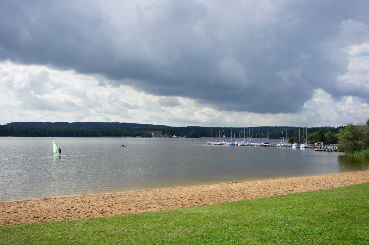 Reisemobilhafen Badehalbinsel Absberg Reisemobilhafen Badehalbinsel Absberg