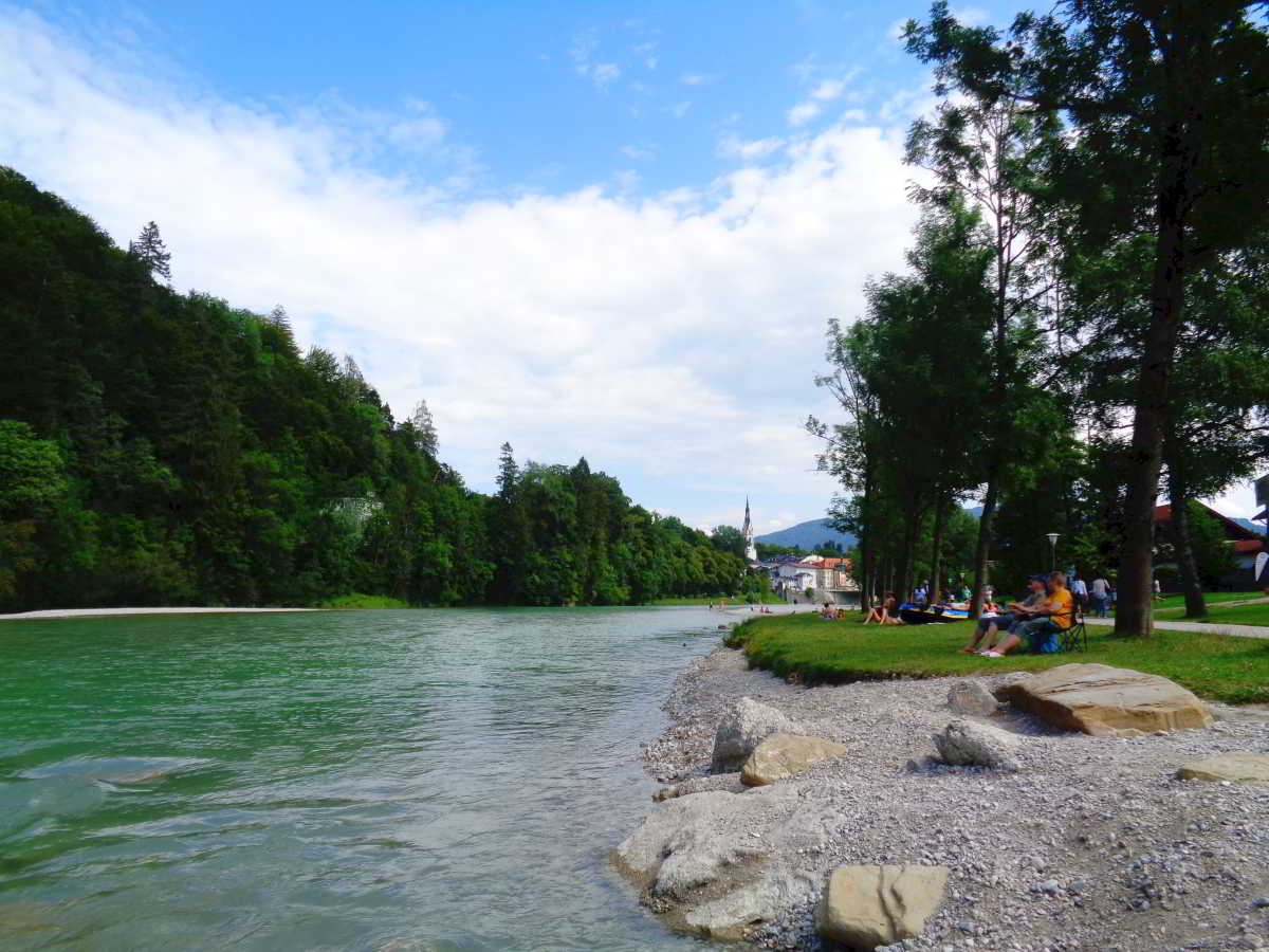 Wohnmobilstellplatz an der Isarpromenade in Bad Tölz