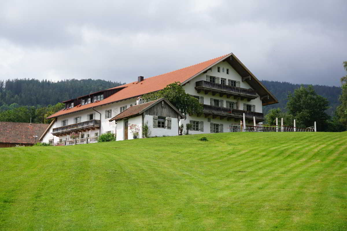 Wohnmobilstellplatz Wild-Berghof Bernried