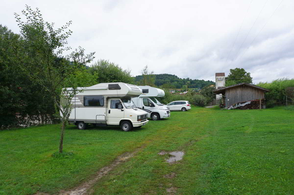 Wohnmobilstellplatz am Reiterhof Mühlbauer