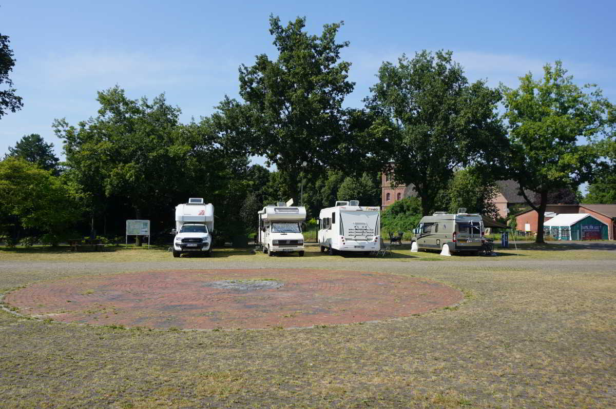 Wohnmobilstellplatz Wilhelm-Wellmann-Platz in Großenkneten