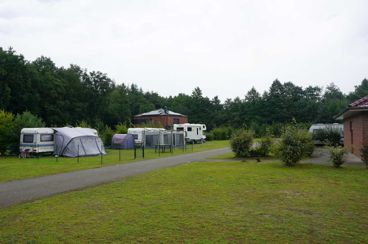 Wohnmobilstellplatz am Hotel Seeblick in Friesoythe