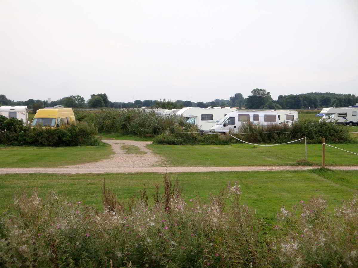 Wohnmobilstellplatz Mittelstrand in Schönberg