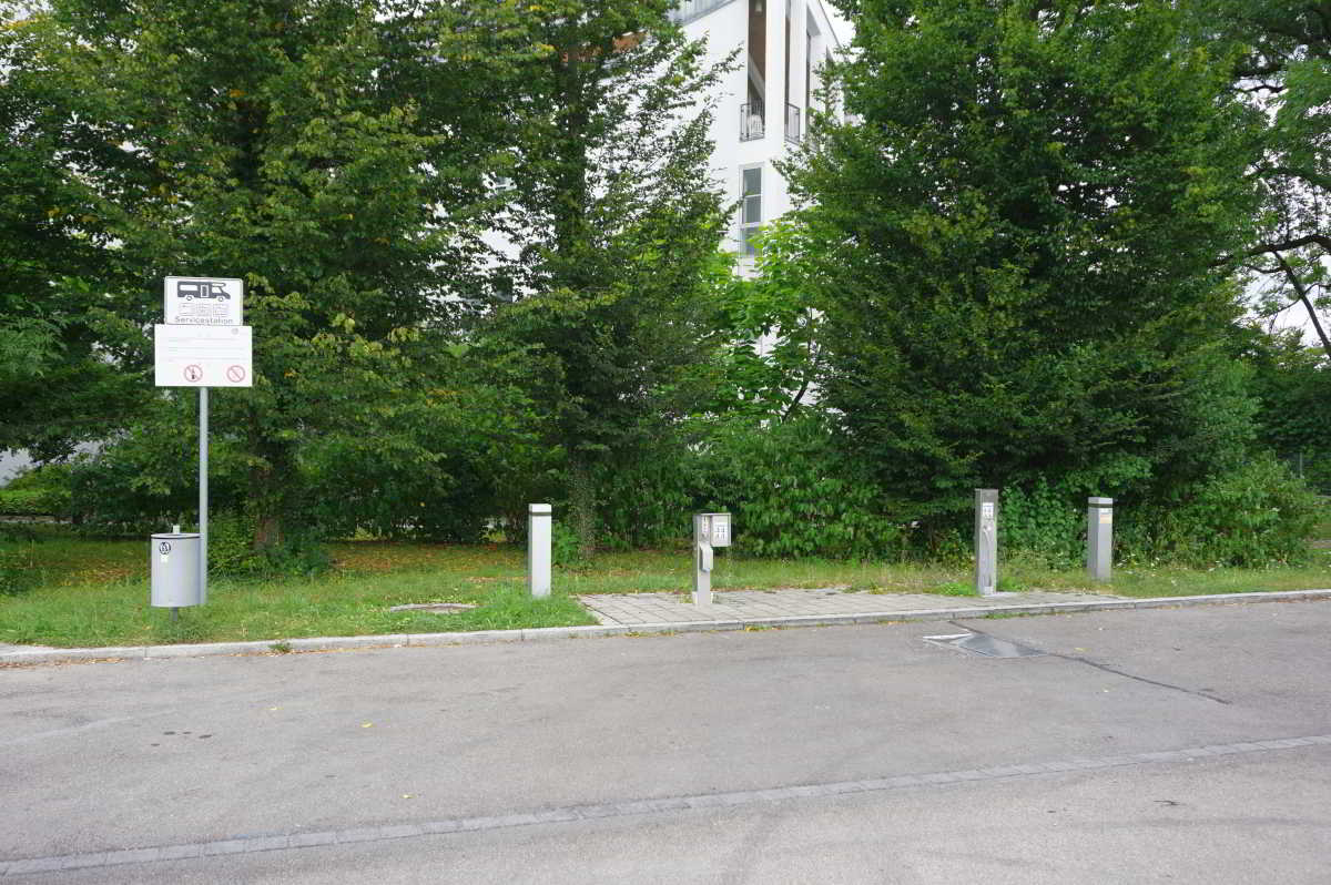 Wohnmobilstellplatz Waitzinger Wiese
