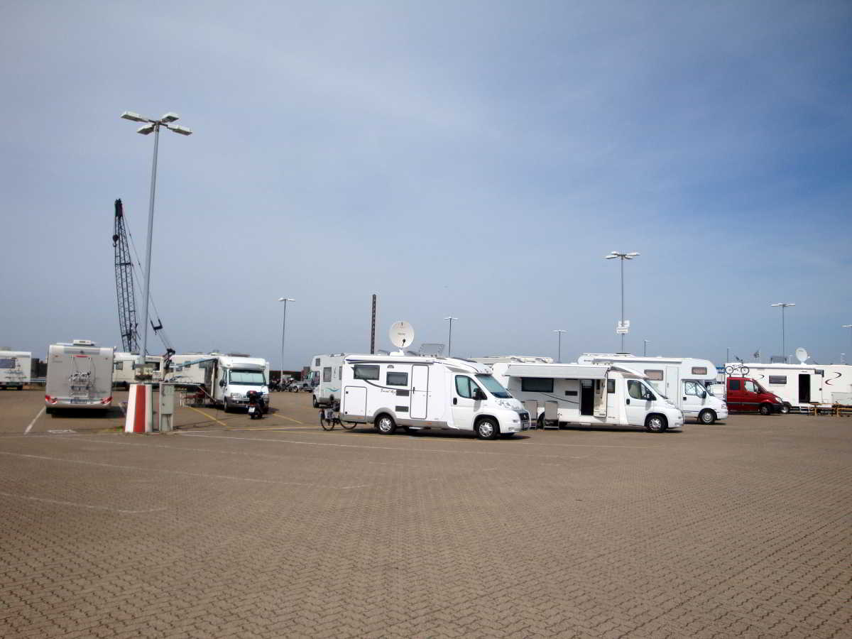 Wohnmobilstellplatz am Fährhafen in Cuxhaven