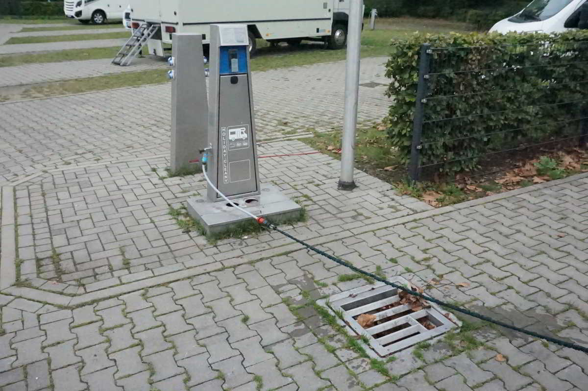 Wohnmobilstellplatz am Solimare-Bad