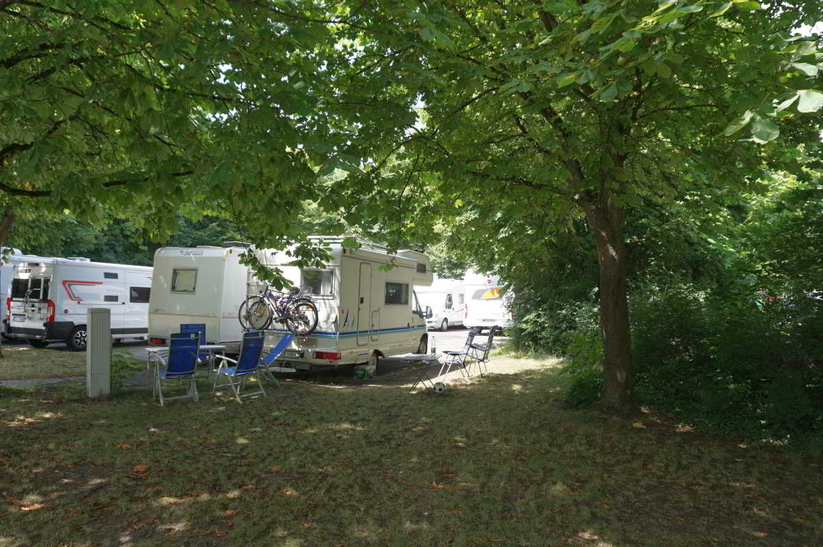 Wohnmobilstellplatz am Hallenbad in Ingolstadt