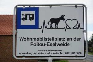 Wohnmobilstellplatz an der Poitou Eselweide am Steinhuder Meer Wohnmobilstellplatz an der Poitou Eselweide am Steinhuder Meer