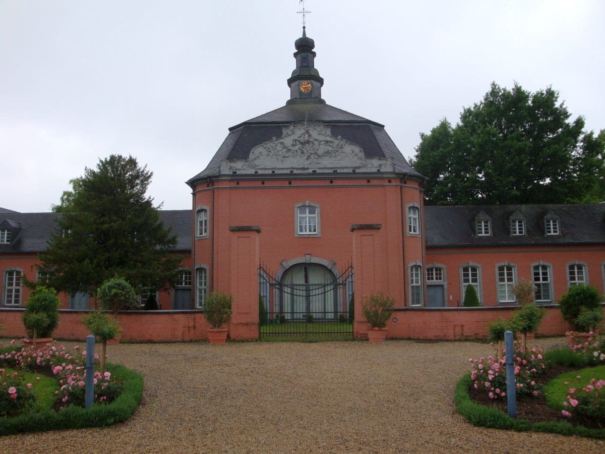 Reisemobilstellplatz Schloss Wickrath