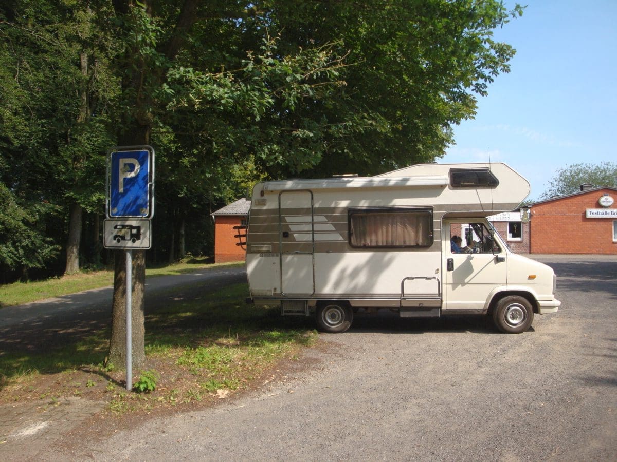 Wohnmobilstellplatz Festhalle Brillit