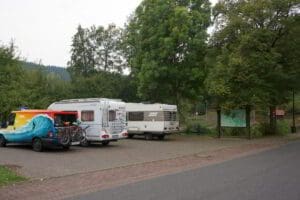 Parkplatz an der Tauberbrücke
