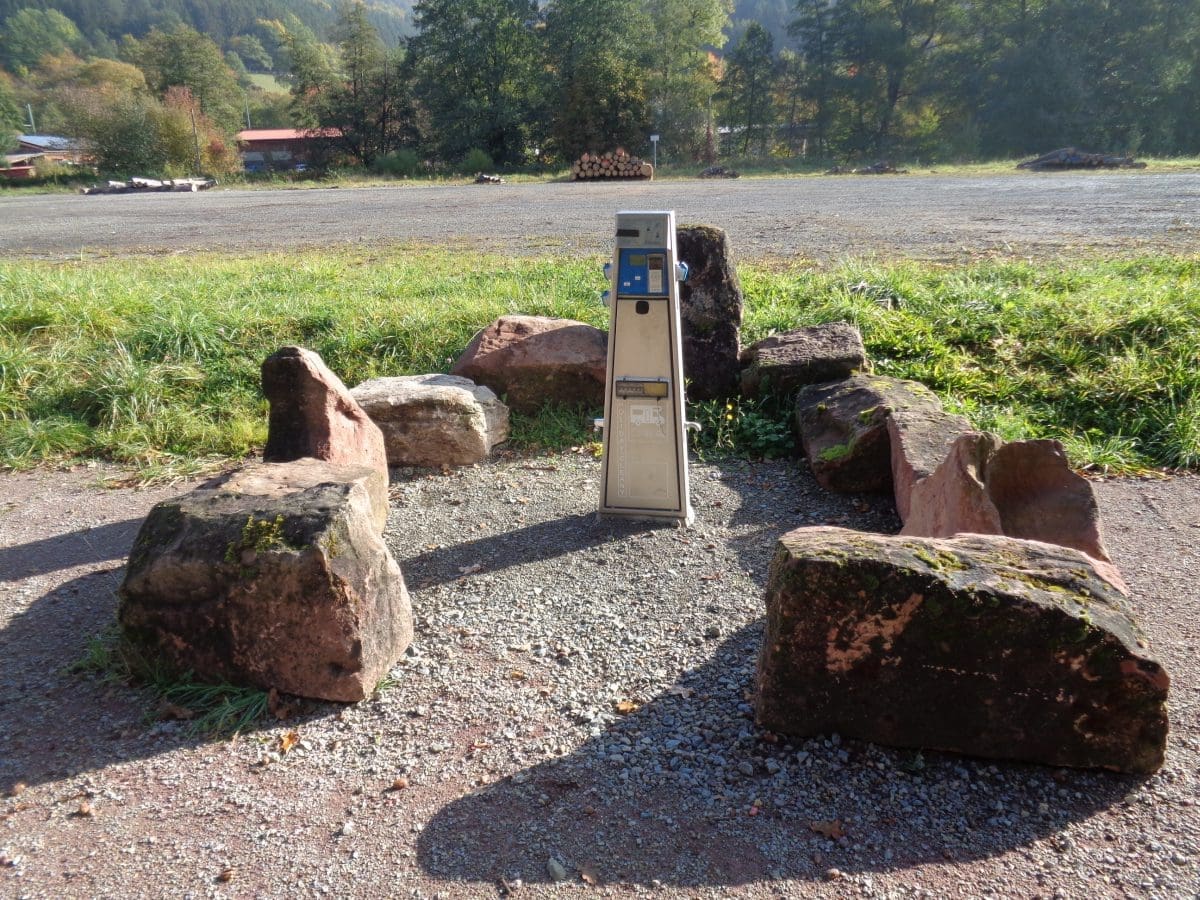 Wohnmobilstellplatz am Freibad Burgsinn Wohnmobilstellplatz am Freibad Burgsinn