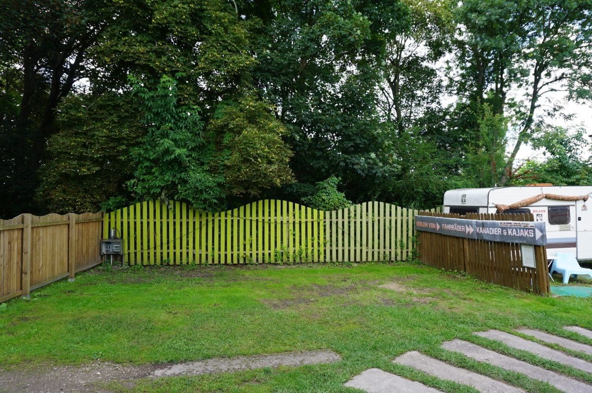 Wohnmobilstellplatz am Camp Solaris