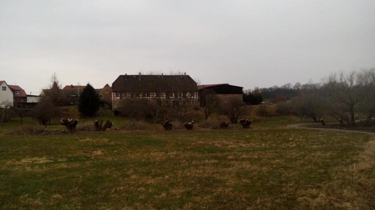 Wohnmobilstellplatz Niedermuschütz Elbblick