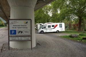 Wohnmobilstellplatz an der Taubermündung