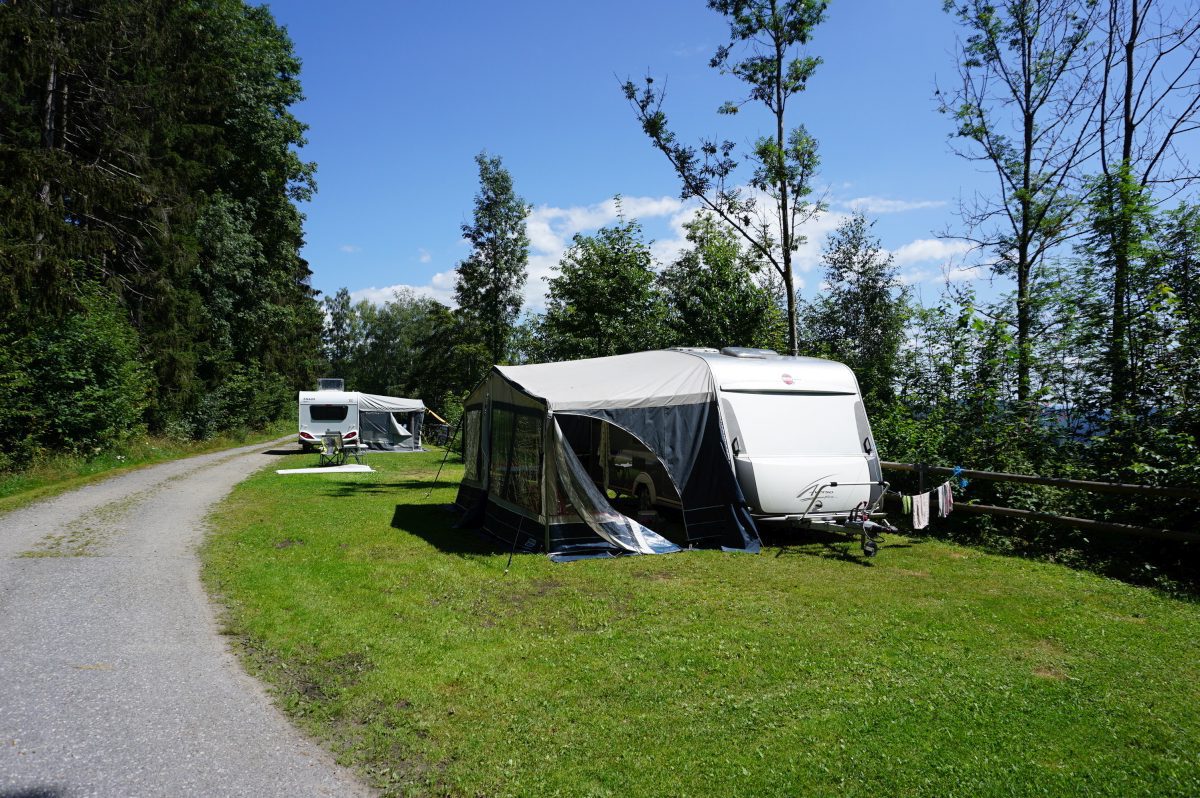 Wohnmobilstellplatz am Kinderparadies Höcker