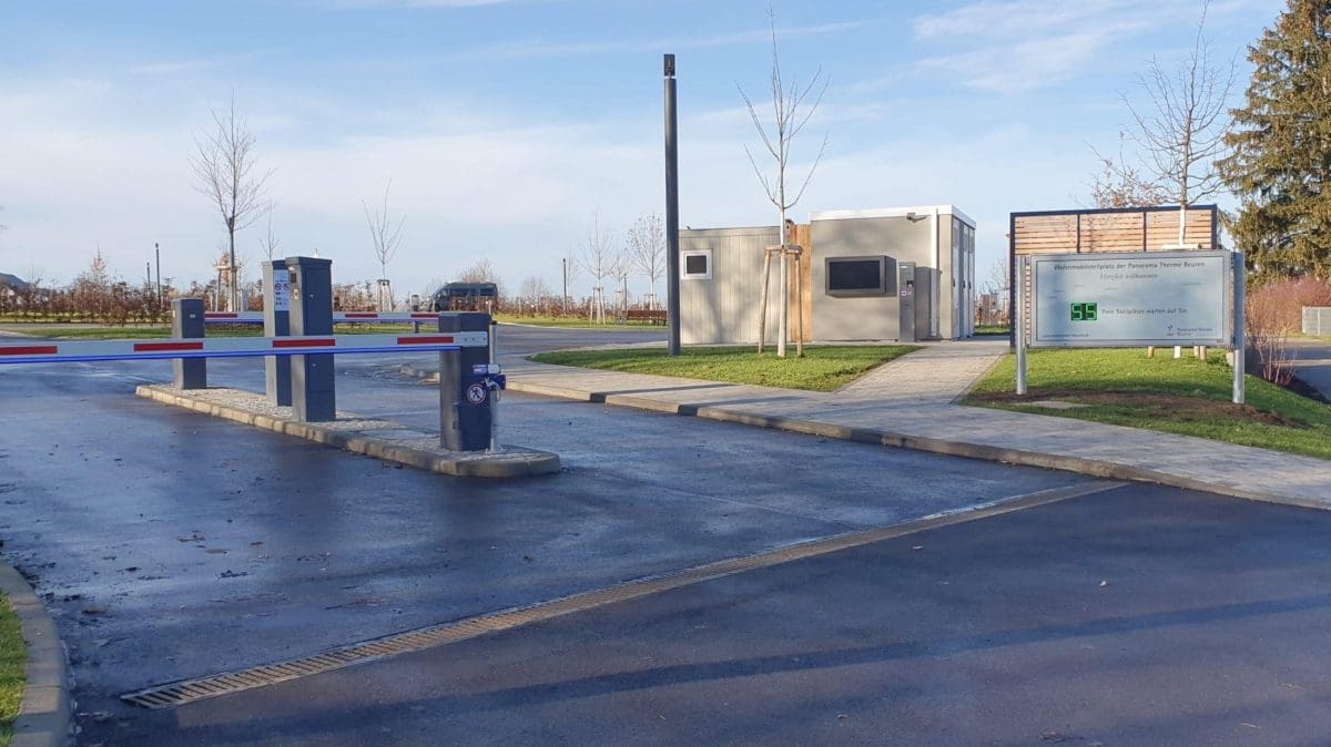 Wohnmobilstellplatz der Panorama Therme Beuren