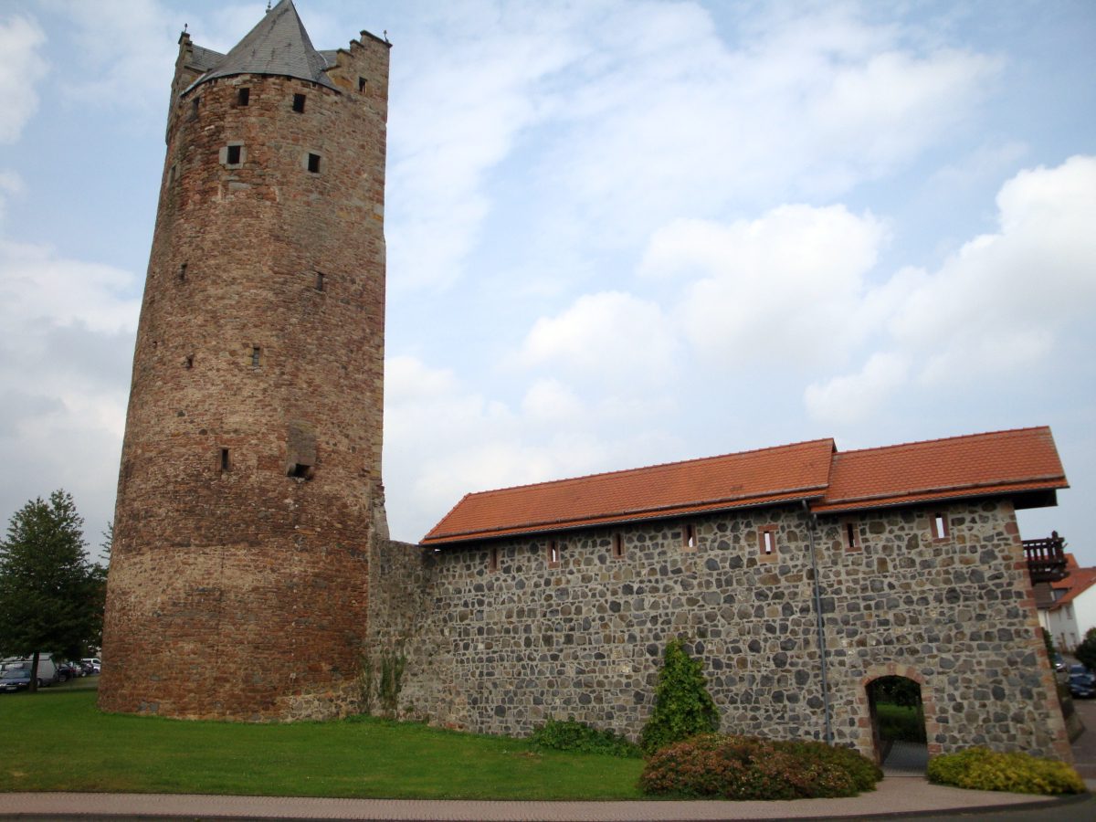 Wohnmobilstellplatz am Grauen Turm